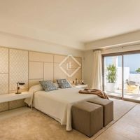 Penthouse at the seaside in Spain, Andalucia, 130 sq.m.