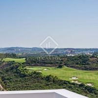 Penthouse at the seaside in Spain, Andalucia, 130 sq.m.