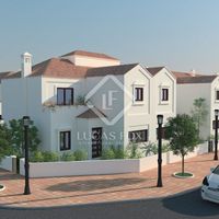 Вилла в большом городе в Испании, Андалусия, 199 кв.м.