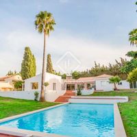 Villa in the mountains, at the seaside in Spain, Andalucia, 269 sq.m.