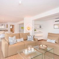 Villa in the mountains, at the seaside in Spain, Andalucia, 269 sq.m.