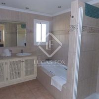 Villa in Spain, Andalucia, 350 sq.m.