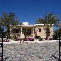 Villa in Republic of Cyprus, Eparchia Pafou, 200 sq.m.