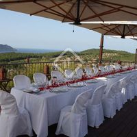 Вилла в большом городе, в горах, у озера, у моря в Испании, Балеарские Острова, Ибица, 400 кв.м.