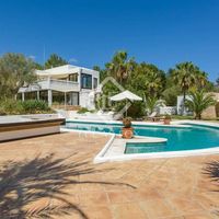 Вилла в большом городе, у моря в Испании, Балеарские Острова, Ибица, 300 кв.м.