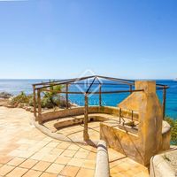 Villa by the lake, at the seaside in Spain, Balearic Islands, Ibiza, 257 sq.m.