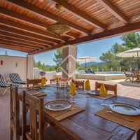 Вилла в большом городе, у моря в Испании, Балеарские Острова, Ибица, 333 кв.м.