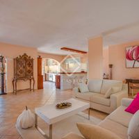 Вилла в большом городе, у моря в Испании, Балеарские Острова, Ибица, 333 кв.м.