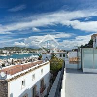 Вилла в большом городе в Испании, Балеарские Острова, Ибица, 207 кв.м.