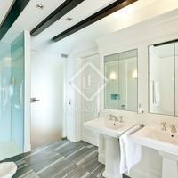 Вилла в большом городе в Испании, Балеарские Острова, Ибица, 207 кв.м.