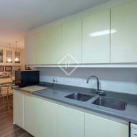 Apartment in the big city, in the mountains, by the lake, at the seaside in Spain, Comunitat Valenciana, Alicante, 166 sq.m.