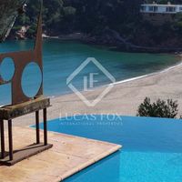 Villa by the lake, at the seaside in Spain, Catalunya, Begur, 910 sq.m.