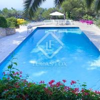 Villa at the seaside in Spain, Catalunya, Girona, 288 sq.m.