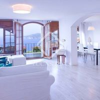 Villa at the seaside in Spain, Catalunya, Girona, 288 sq.m.