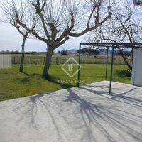 Villa by the lake, at the seaside in Spain, Catalunya, Torroella de Montgri, 302 sq.m.