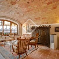 Villa in Spain, Catalunya, Girona, 237 sq.m.