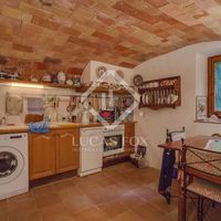 Villa in Spain, Catalunya, Girona, 237 sq.m.