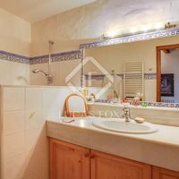 Villa in Spain, Catalunya, Girona, 237 sq.m.