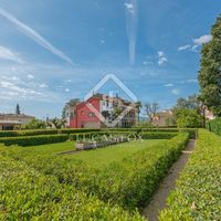 Вилла в горах в Испании, Каталония, Жирона, 990 кв.м.