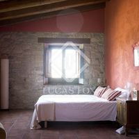 Вилла в Испании, Каталония, Жирона, 830 кв.м.