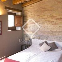 Вилла в Испании, Каталония, Жирона, 830 кв.м.