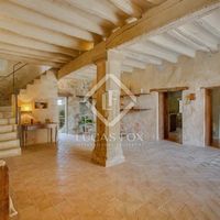 Villa in Spain, Catalunya, Girona, 882 sq.m.