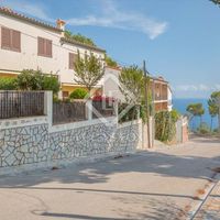 Вилла в горах, у моря в Испании, Каталония, Багур, 150 кв.м.