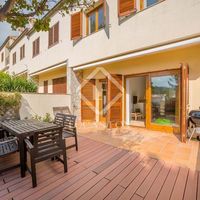 Вилла в горах, у моря в Испании, Каталония, Багур, 150 кв.м.