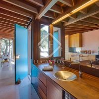 Villa at the seaside in Spain, Catalunya, Girona, 362 sq.m.