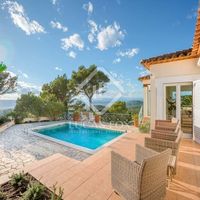 Вилла у моря в Испании, Каталония, Багур, 240 кв.м.