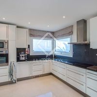 Вилла у моря в Испании, Каталония, Багур, 240 кв.м.