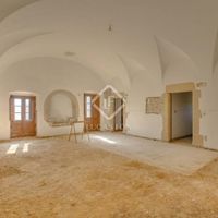 Вилла в Испании, Каталония, Жирона, 1400 кв.м.