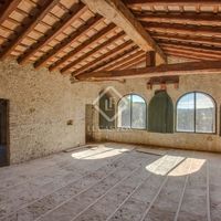 Вилла в Испании, Каталония, Жирона, 1400 кв.м.