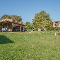 Вилла в горах в Испании, Каталония, Жирона, 500 кв.м.