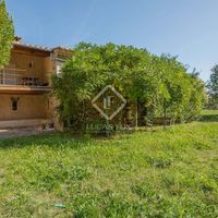 Вилла в горах в Испании, Каталония, Жирона, 500 кв.м.