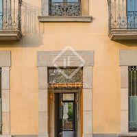 Villa in Spain, Catalunya, Girona, 405 sq.m.