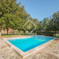 Villa in Spain, Catalunya, Girona, 816 sq.m.