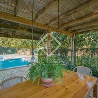 Villa in Spain, Catalunya, Girona, 816 sq.m.