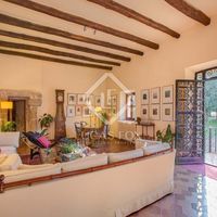 Villa in Spain, Catalunya, Girona, 816 sq.m.