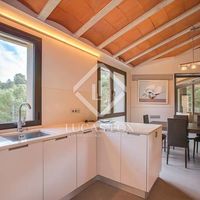 Villa by the lake, at the seaside in Spain, Catalunya, Begur, 283 sq.m.