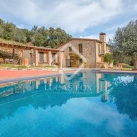 Дом в Испании, Каталония, Жирона, 408 кв.м.