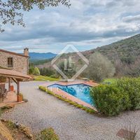 Дом в Испании, Каталония, Жирона, 408 кв.м.