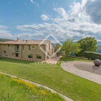 Villa in the mountains in Spain, Catalunya, Girona, 730 sq.m.