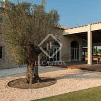 Villa at the seaside in Spain, Catalunya, Girona, 729 sq.m.