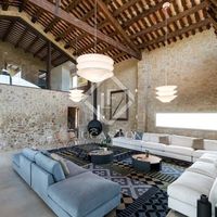 Villa at the seaside in Spain, Catalunya, Girona, 729 sq.m.