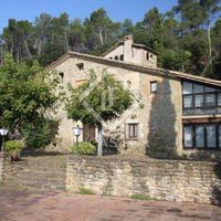 Элитная недвижимость в Испании, Каталония, Жирона, 2000 кв.м.