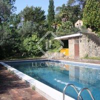 Элитная недвижимость в Испании, Каталония, Жирона, 2000 кв.м.