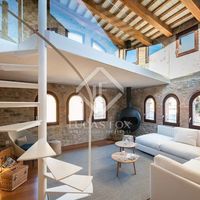 Villa in Spain, Catalunya, Girona, 327 sq.m.