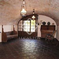 Дом в Испании, Каталония, Жирона, 900 кв.м.