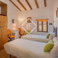 House in Spain, Catalunya, Girona, 360 sq.m.